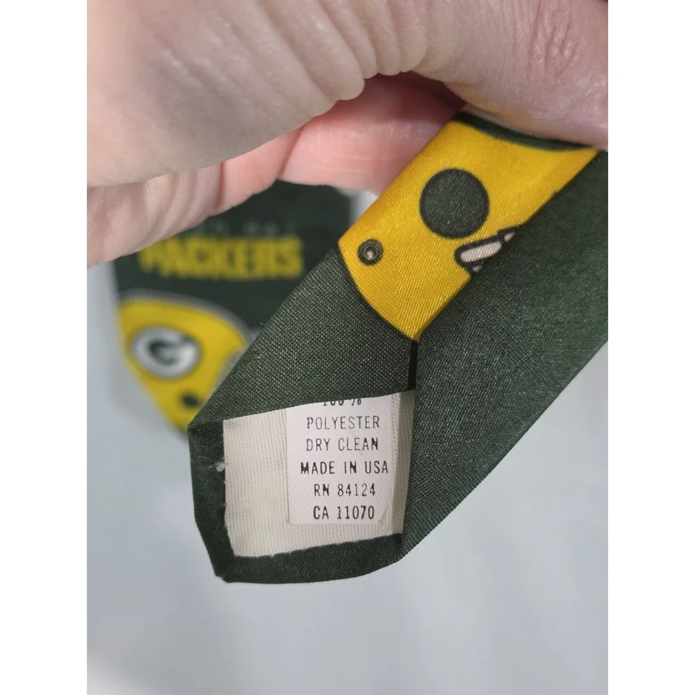 Vintage Ralph‎ Marlin Green Bay Packers Tie 1993 Polyester Made in the USA 3.75